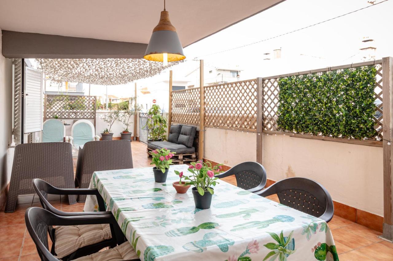 Super Apartamento A Un Paso Del Mar オリーバ エクステリア 写真