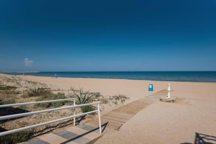 Super Apartamento A Un Paso Del Mar オリーバ エクステリア 写真